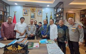Dukung Kongres Persatuan, Kapolri Harapkan PWI Segera Bersatu